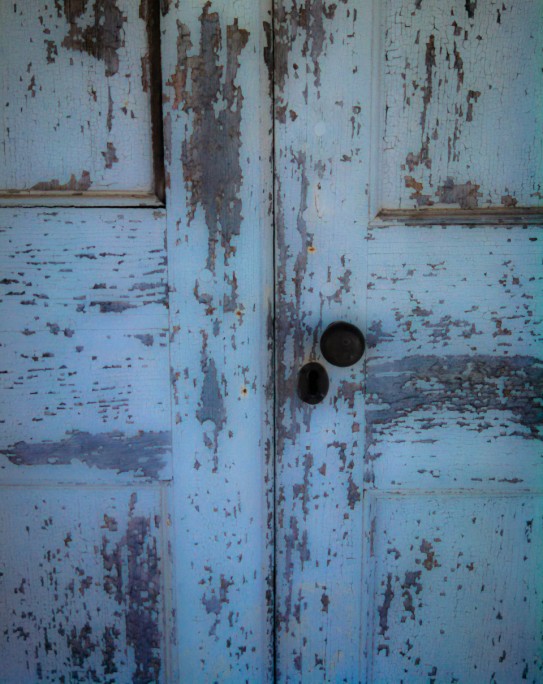 cropped-cropped-door-at-brattonsville-2014.jpg